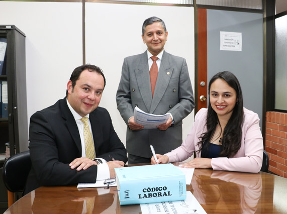 Especialización en Derecho Laboral y Seguridad Social 