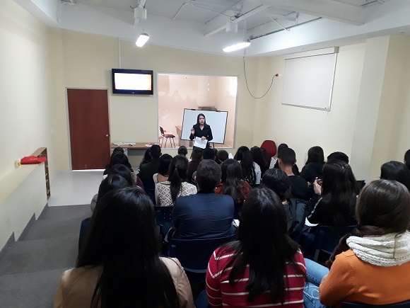 NUEVOS ESTUDIANTES EN LA FACULTAD CIENCIAS HUMANAS Y EDUCATIVAS 