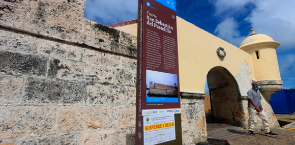El fuerte de San Sebastián del Pastelillo fue pintado esta semana FOTO: El Tiempo