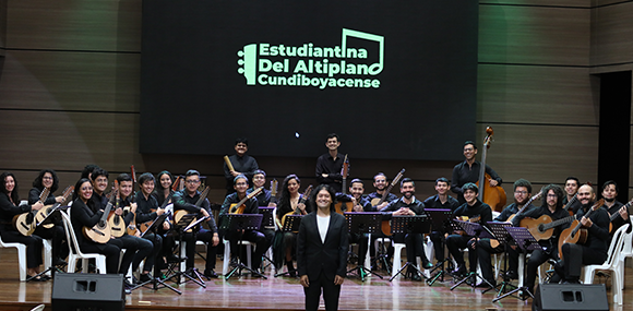 Concierto: Cuerdas que Vibran por Colombia. Estudiantina del Altiplano Cundiboyacense