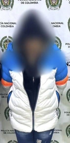 capturada en operativo de verificación de IMEI - Foto: Policía METUN