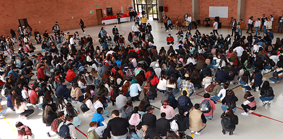 Bienvenida a estudiantes 