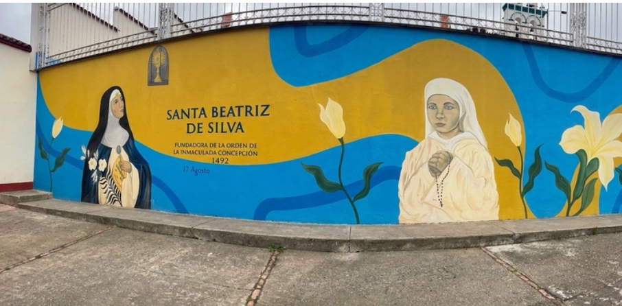 Mural conmemorativo de Santa Beatriz de Silva, fundadora de la Orden de la Inmaculada Concepción