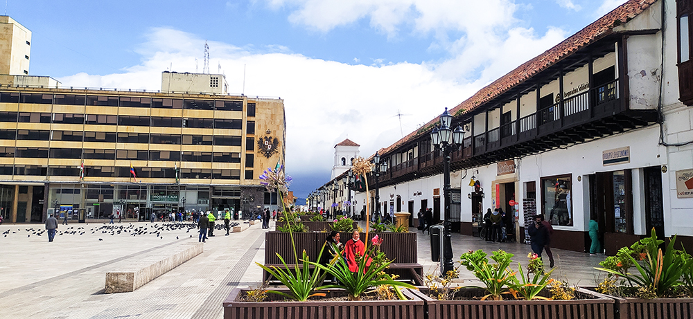 Plaza de Bolívar vista lateral