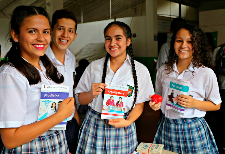 Encuentro Universitario en Pajarito Boyacá