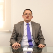 Dr. (c) Héctor López Leguizamón, Director Académico.