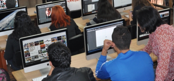 Estudia Ingeniería de Sistemas en la Universidad de Boyacá 