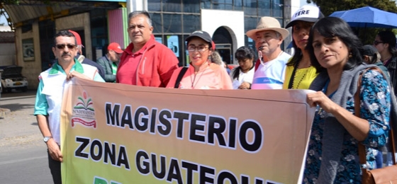Docentes Manifiestan