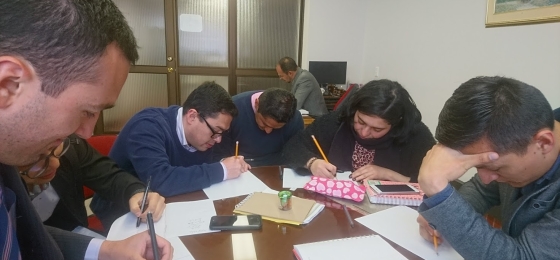 Taller "de-construyendo nuestros saberes" con docentes de la UdB