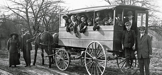 Tomado de : https://www.autonocion.com/historia-autobus-escolar-amarillo/
